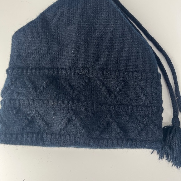 Penthouse Knits Navy Wool Hat with Tassels - Unisex - One Size - Picture 2 of 7